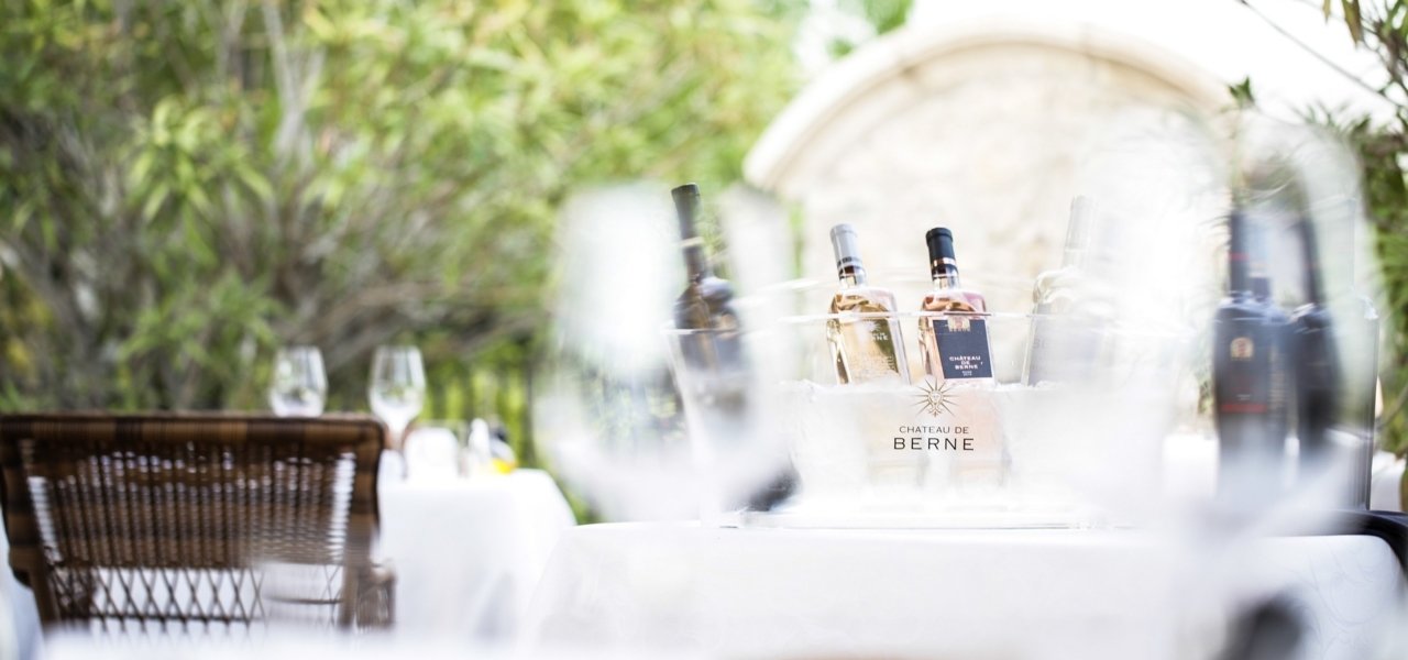 Terrace of the gastronomic restaurant of Château de Berne